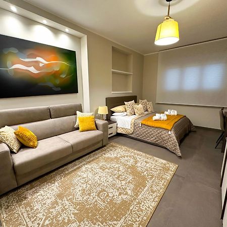 Agora Connect Space Бриндизи Экстерьер фото
