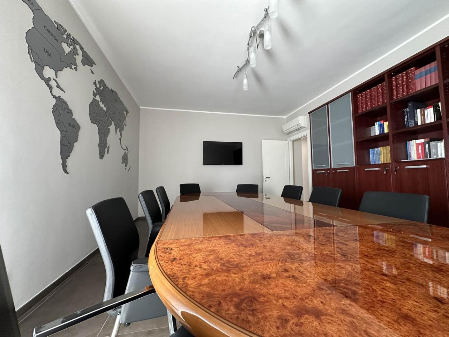 Agora Connect Space Бриндизи Экстерьер фото